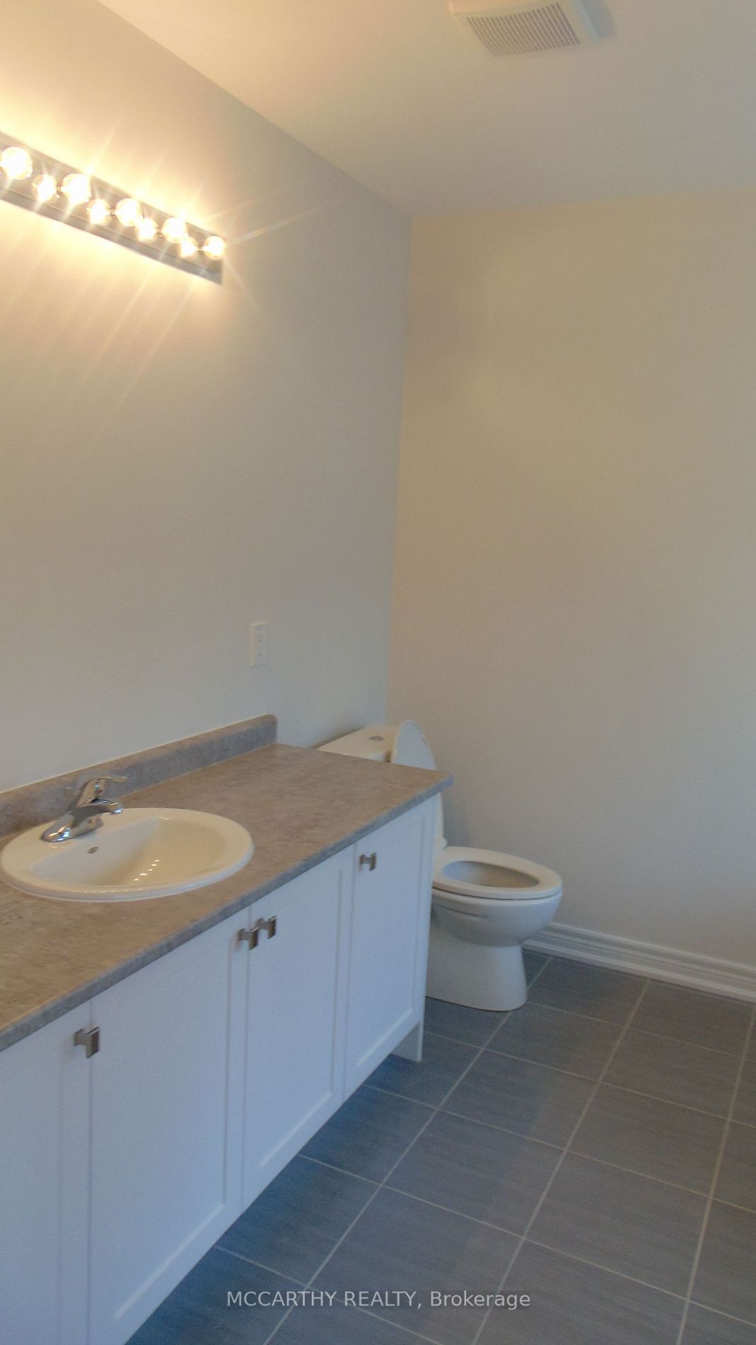 707 Potawatomi Cres