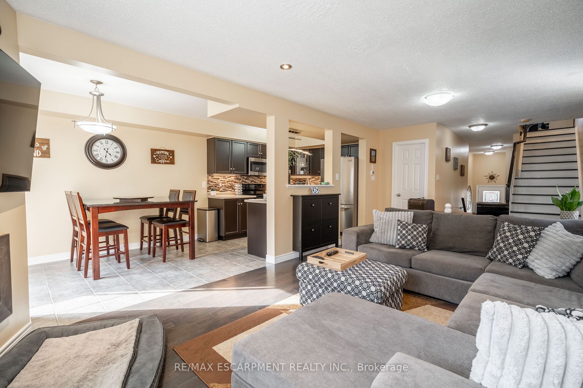 92 Whitefish Cres