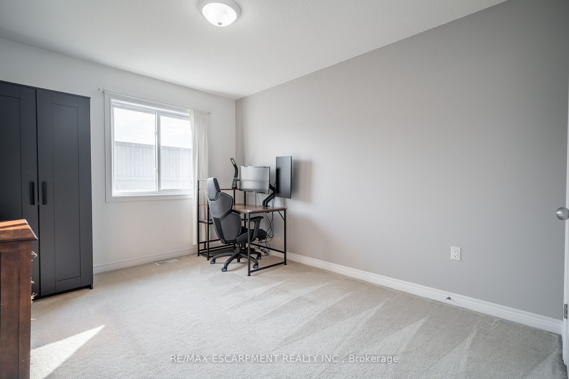 92 Whitefish Cres