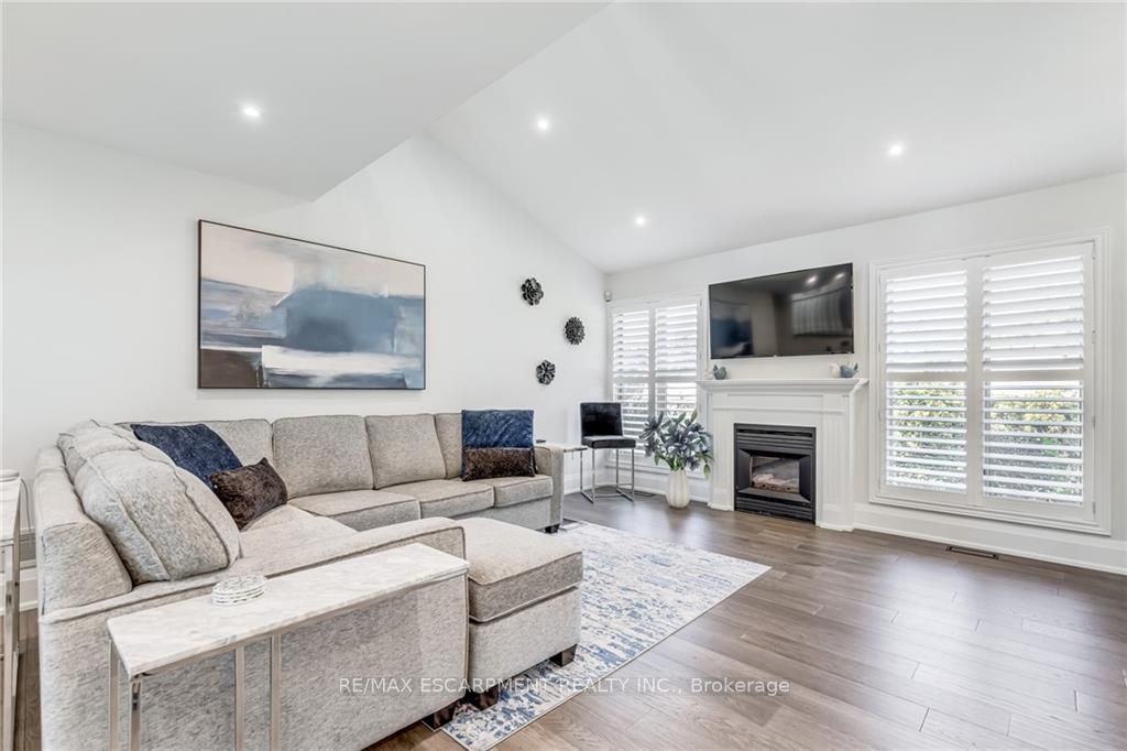230 Appleby Rd