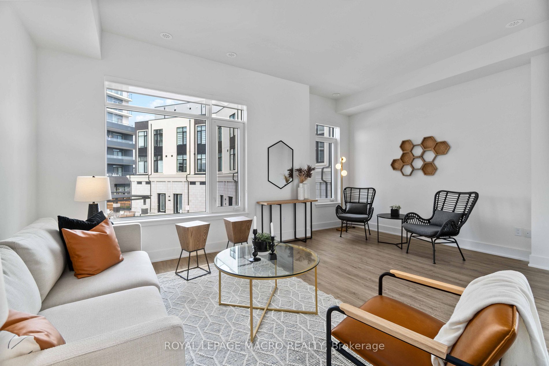 86 Windward Dr, #345