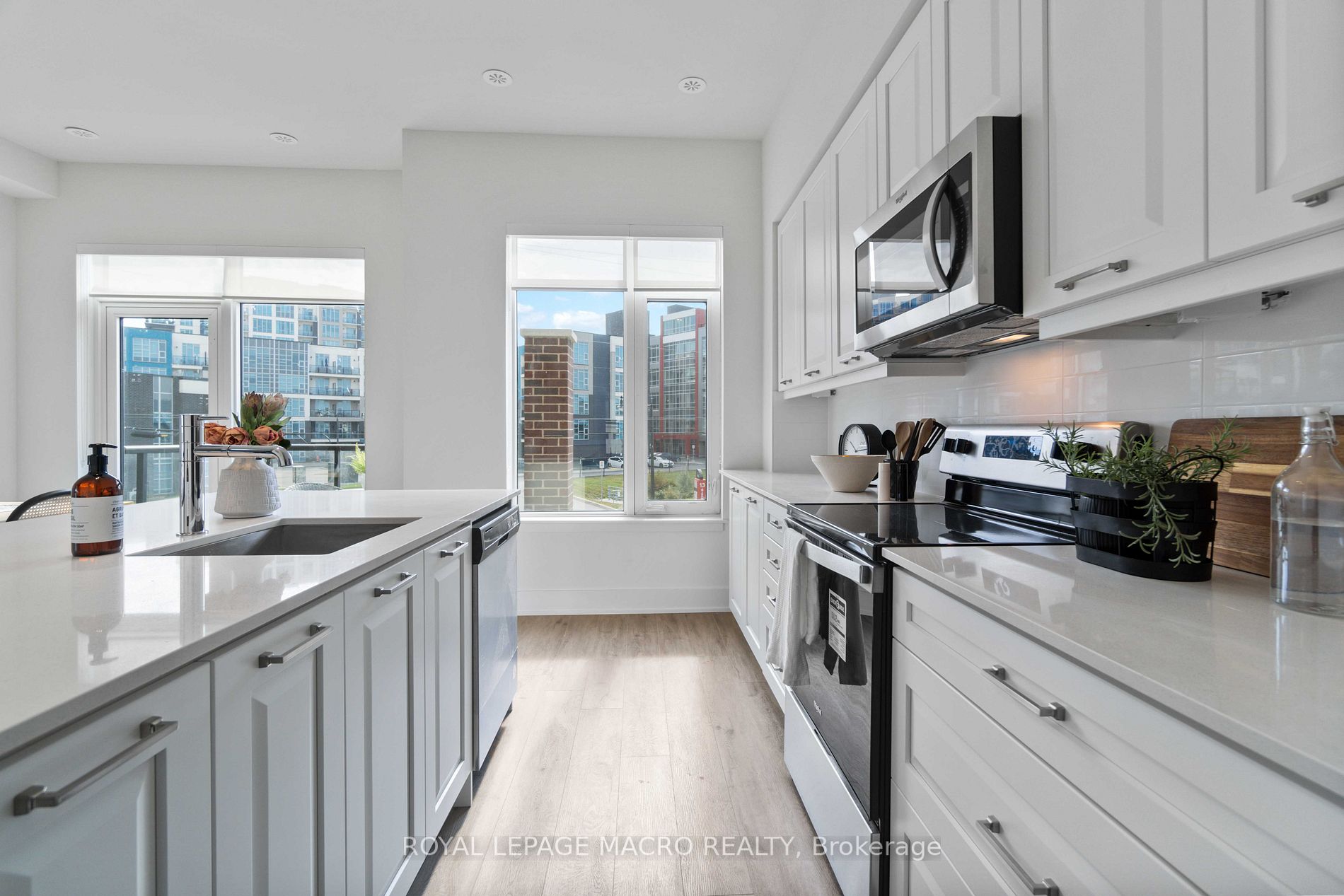 86 Windward Dr, #345