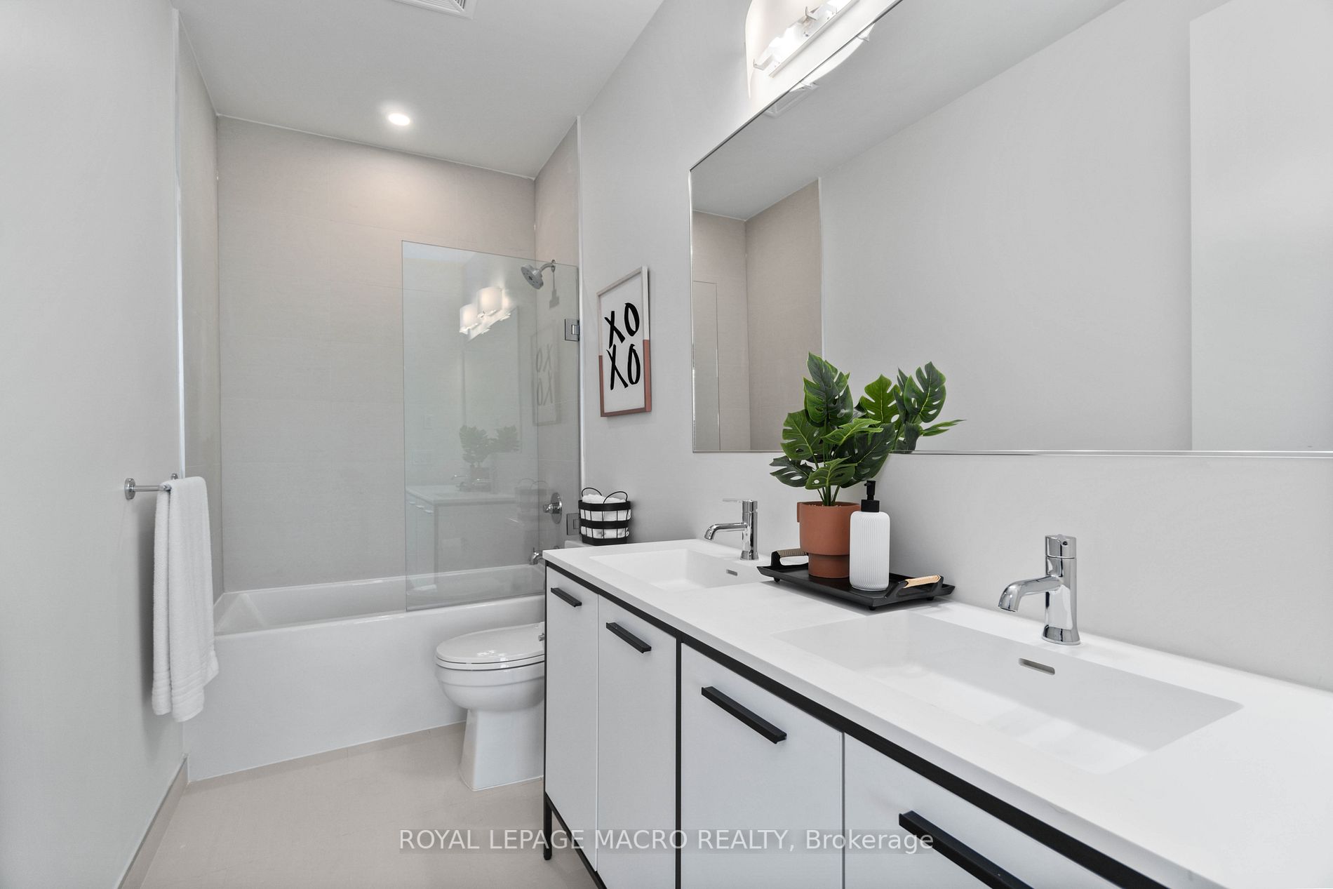 86 Windward Dr, #345