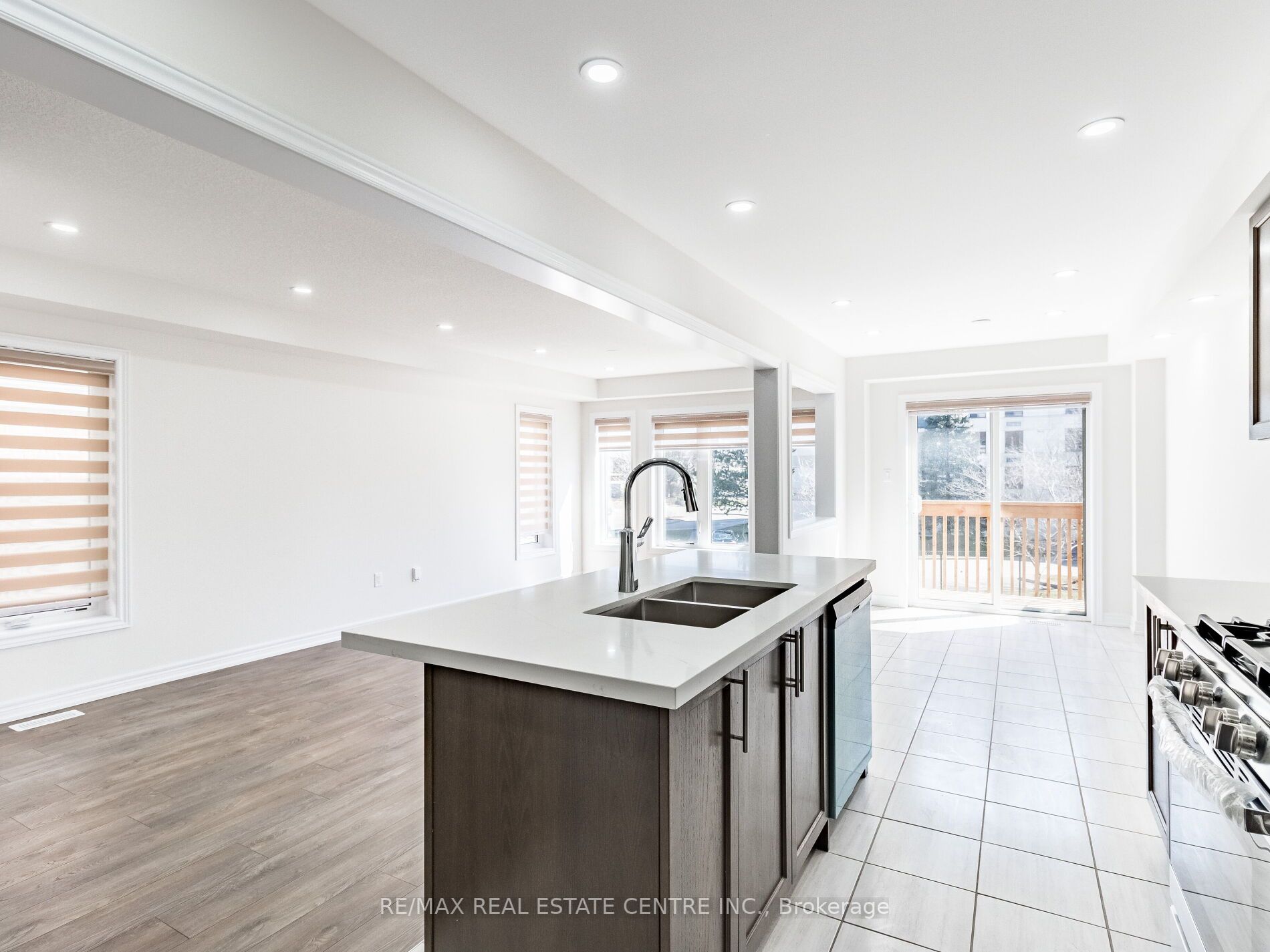 755 Linden Dr, #22