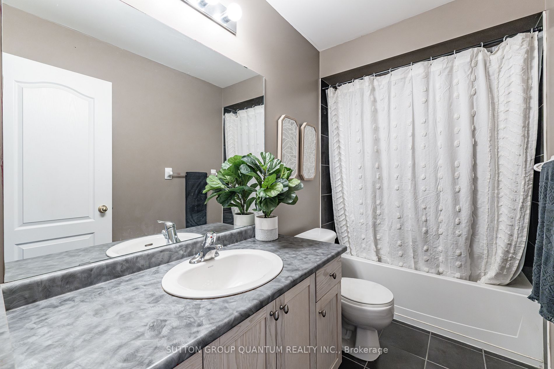 170 Dewitt Rd, #30