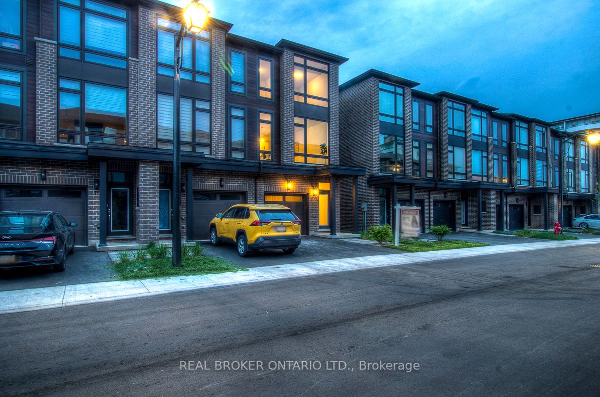 270 Melvin Avenue, #9