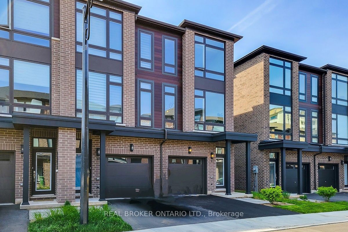 270 Melvin Avenue, #9