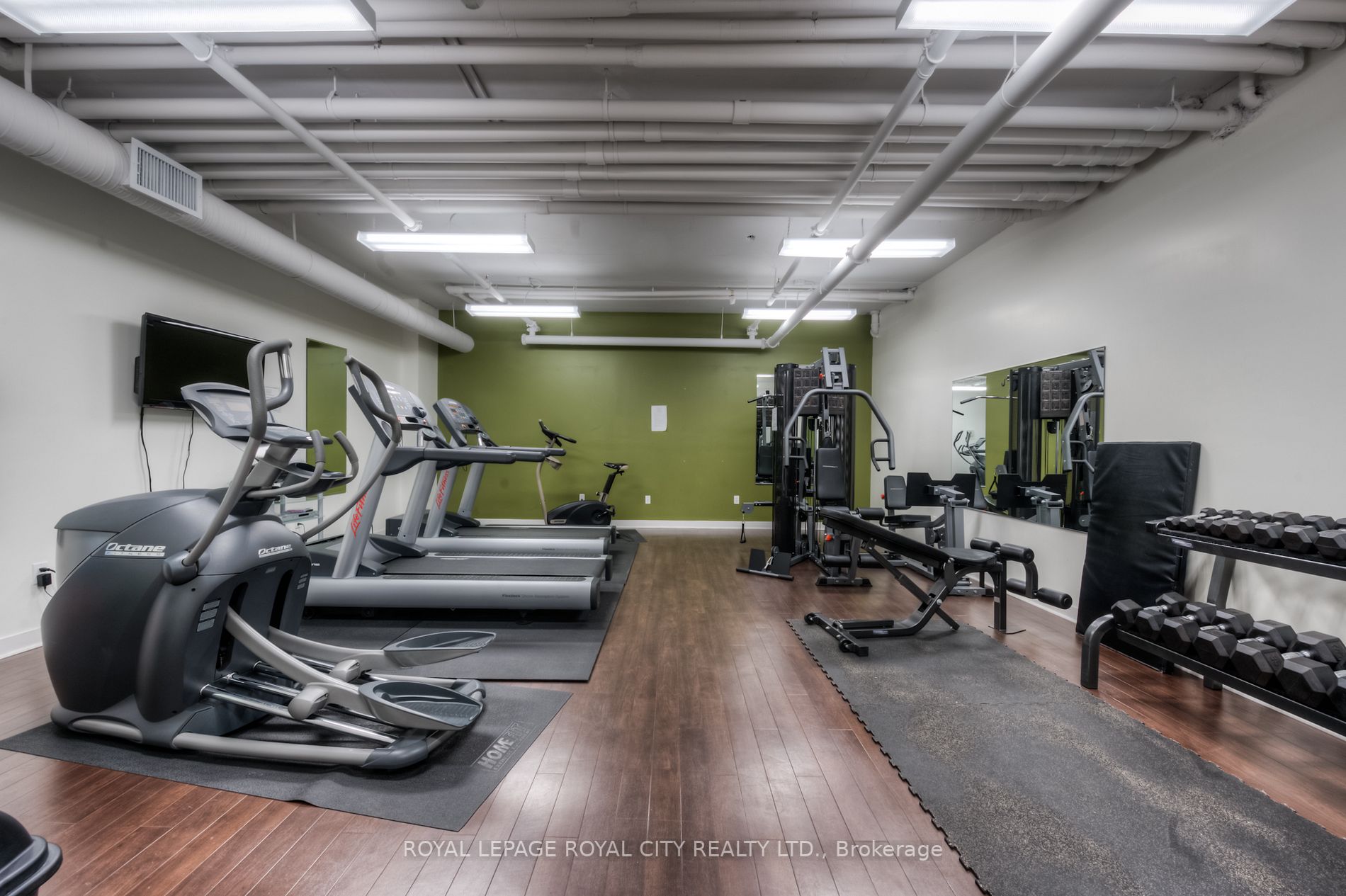 191 King Street S, #303