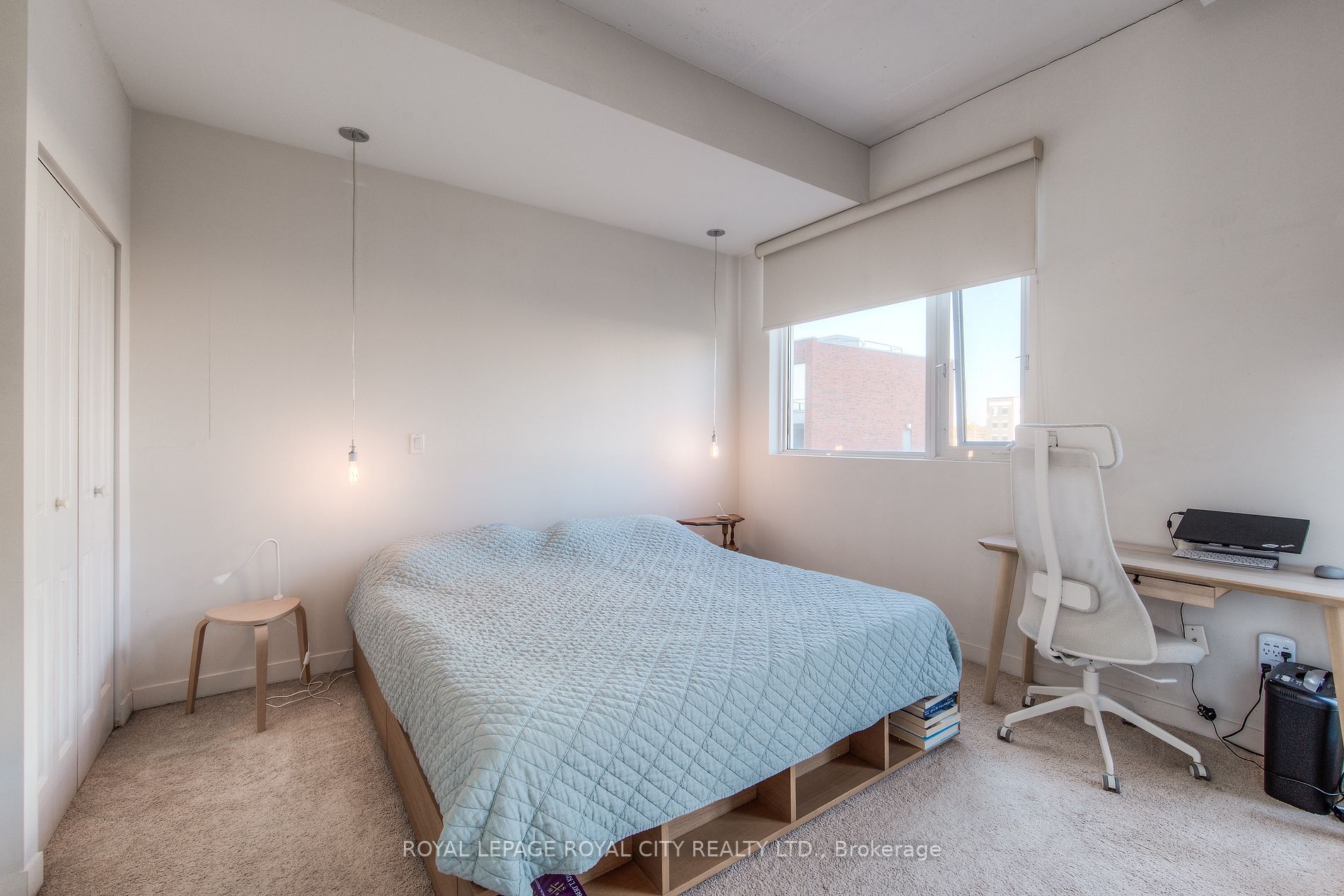 191 King Street S, #303