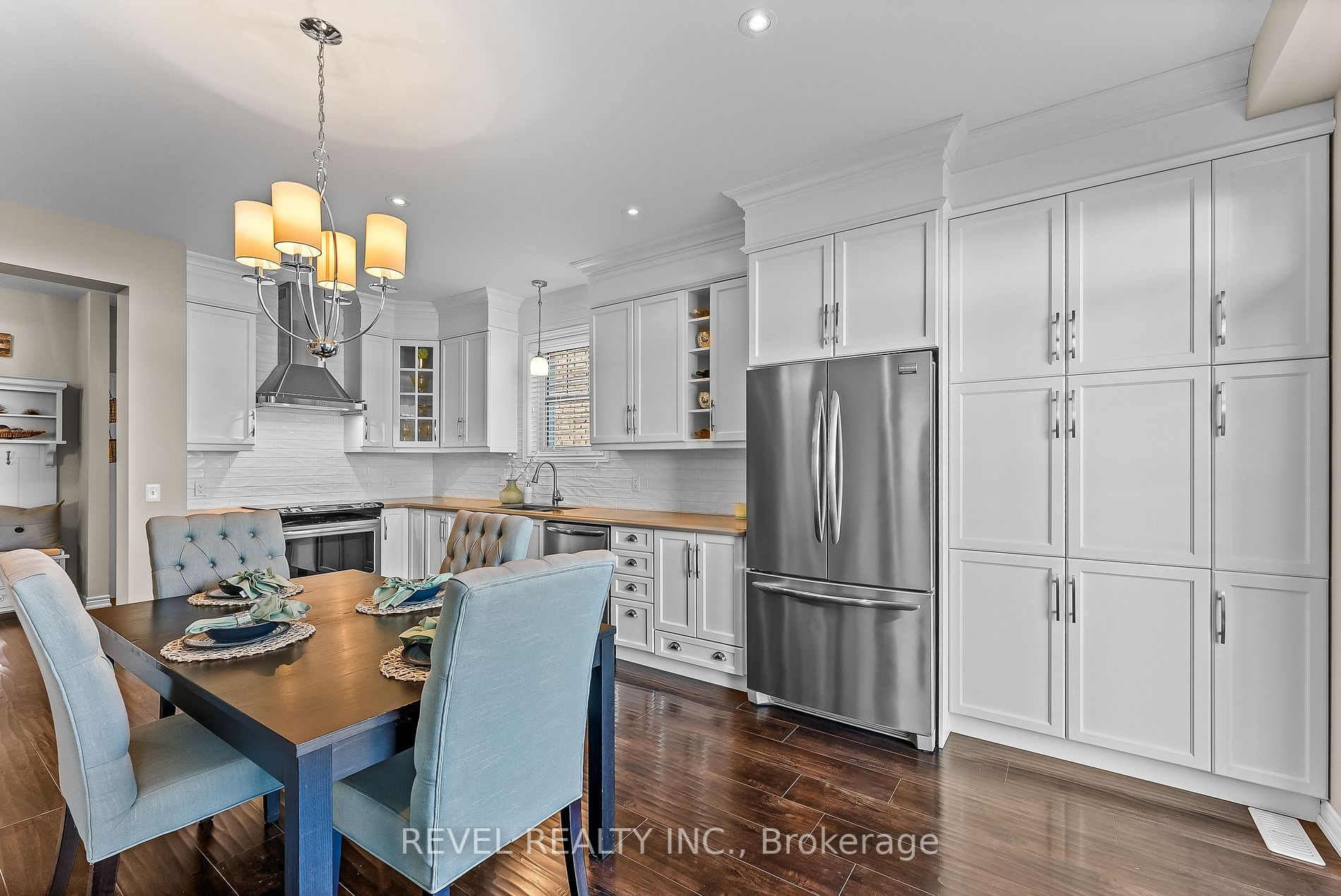 4421 Saw Mill Dr