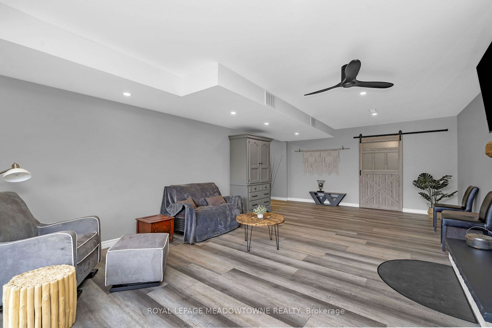 9149 Wellington Rd 50