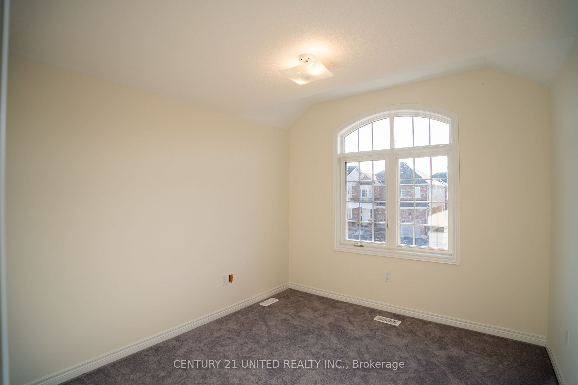 636 Lemay Grve