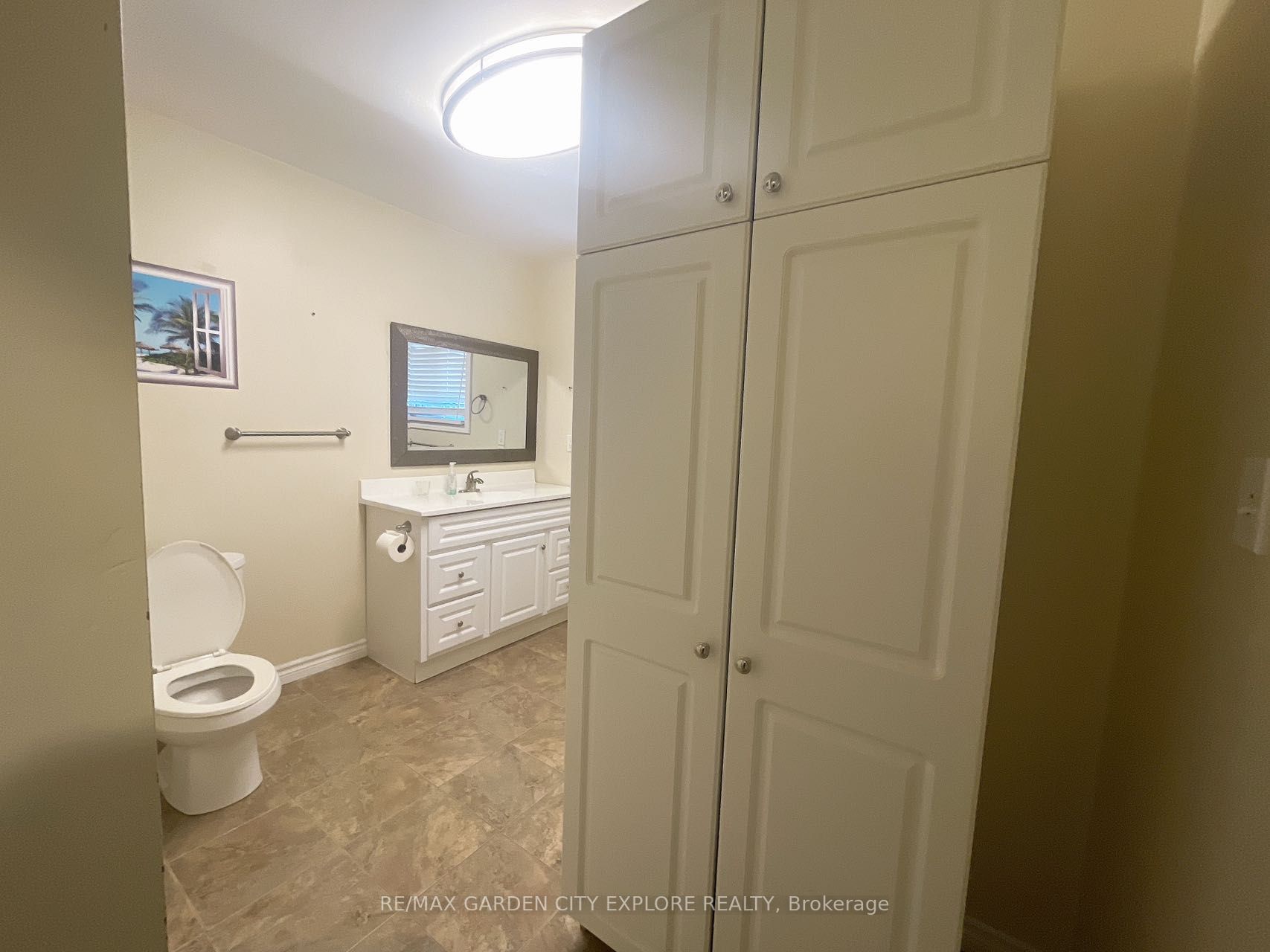 5967 Biamonte Cres, #Upper