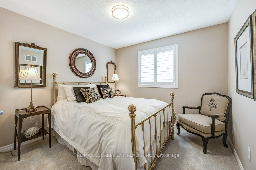 99 Panabaker Drive, #44