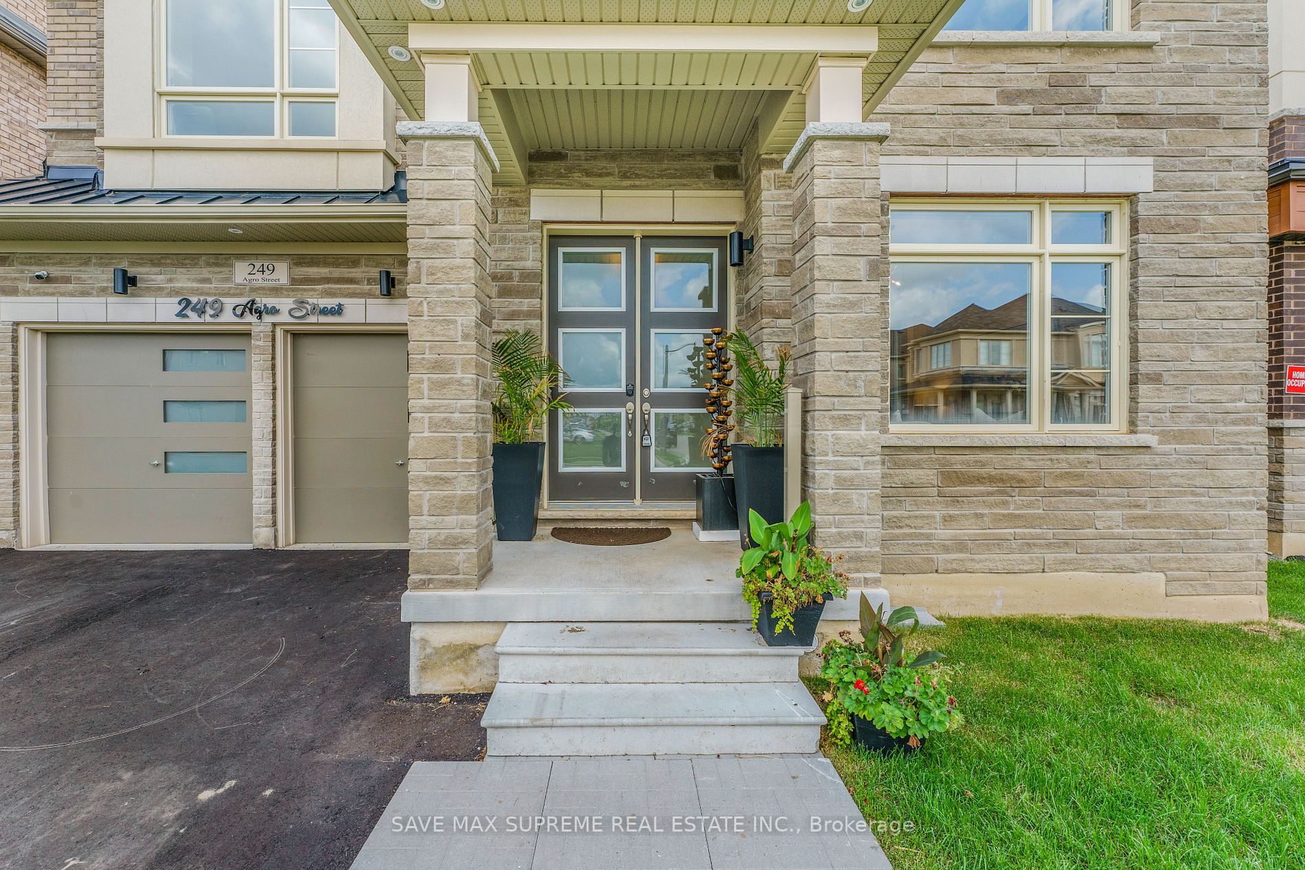 249 Agro St