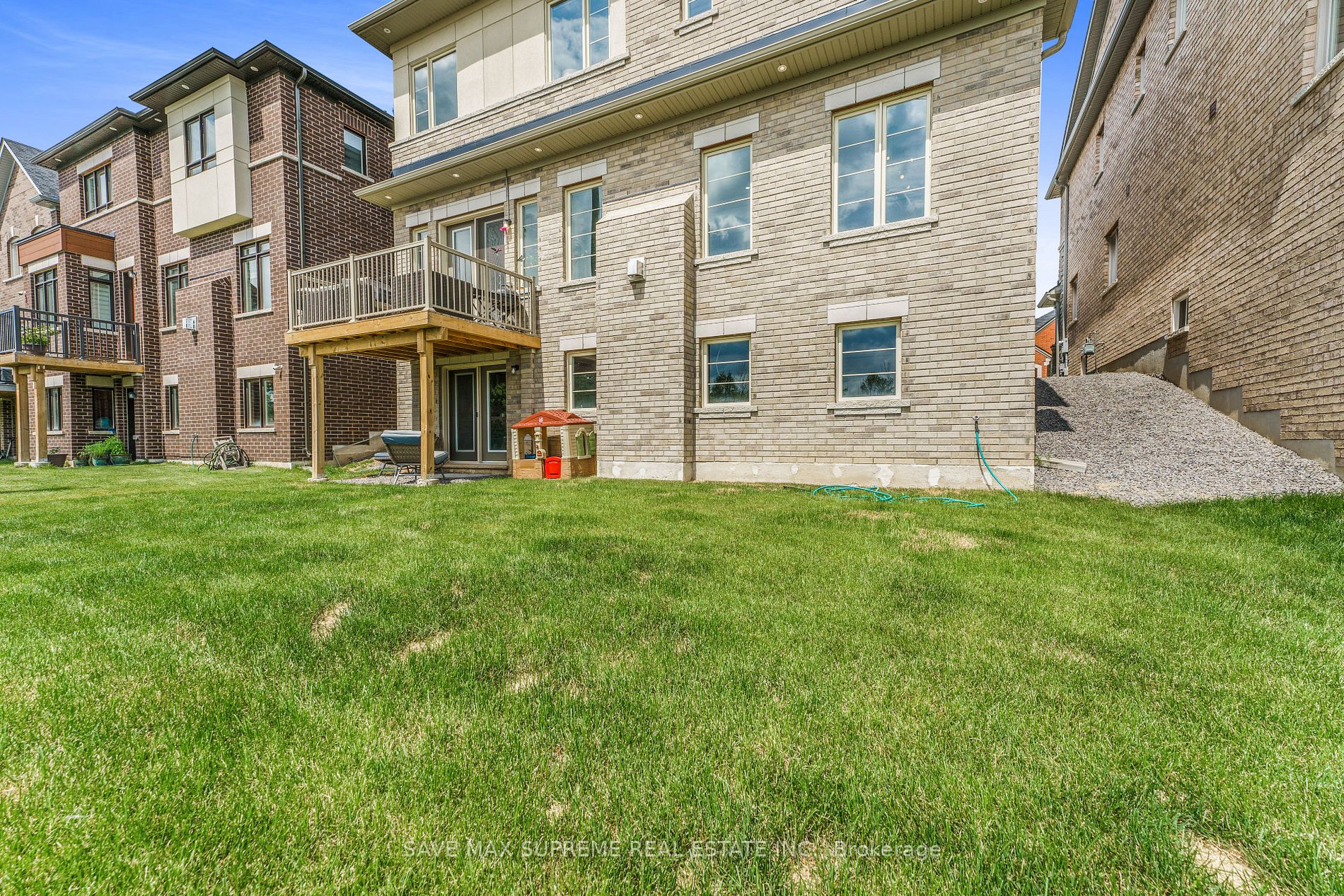 249 Agro St