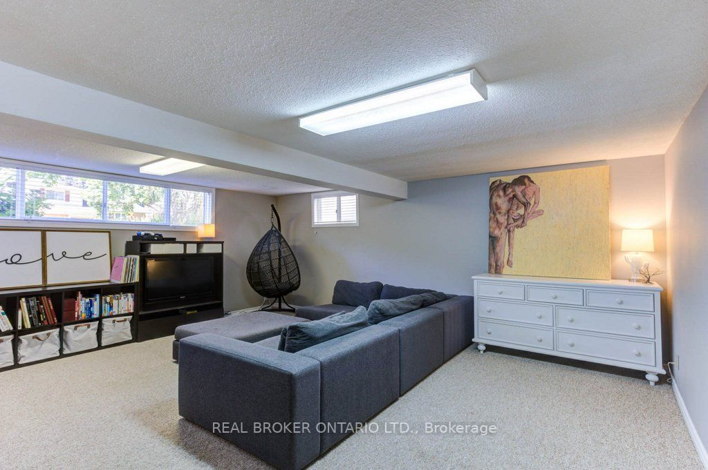 96 Mccarron Crescent