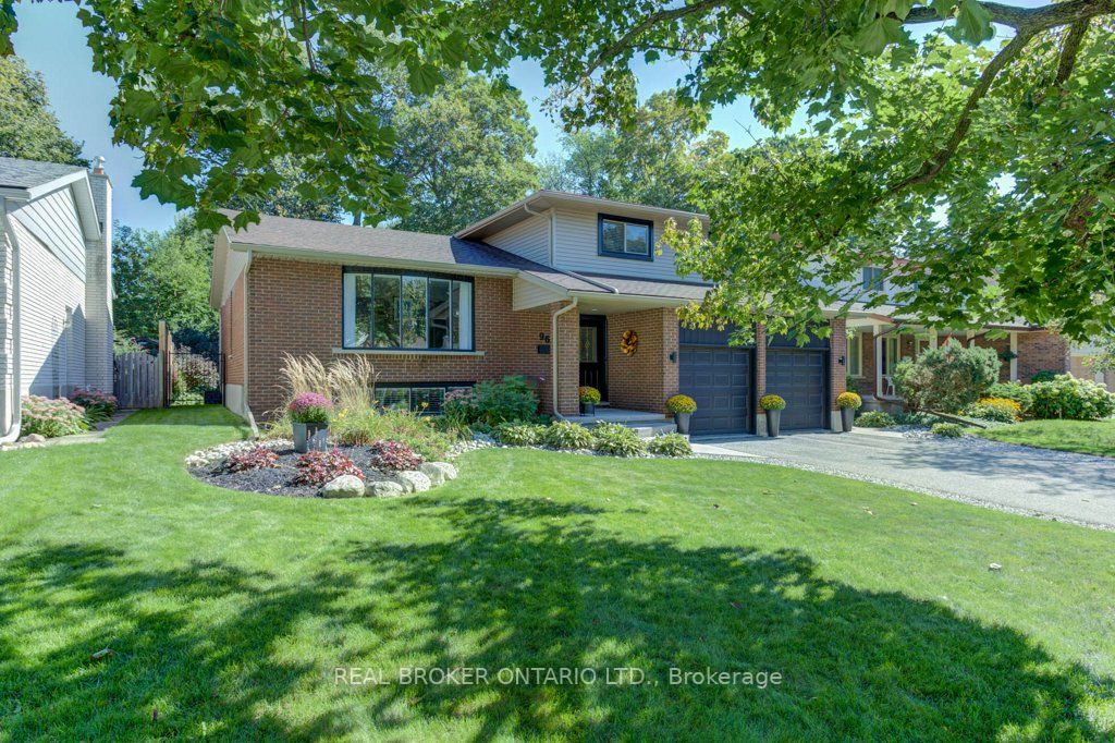 96 Mccarron Crescent