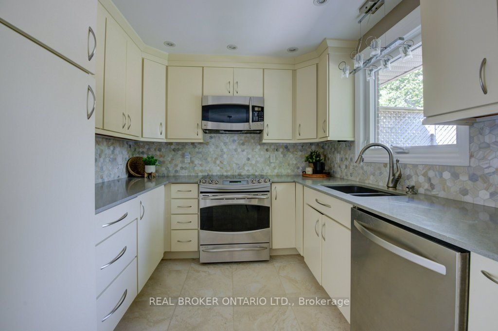 96 Mccarron Crescent