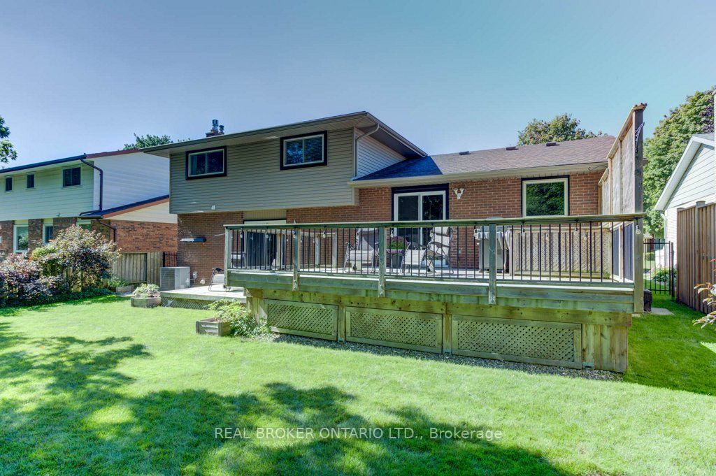 96 Mccarron Crescent