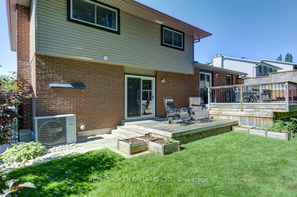 96 Mccarron Crescent