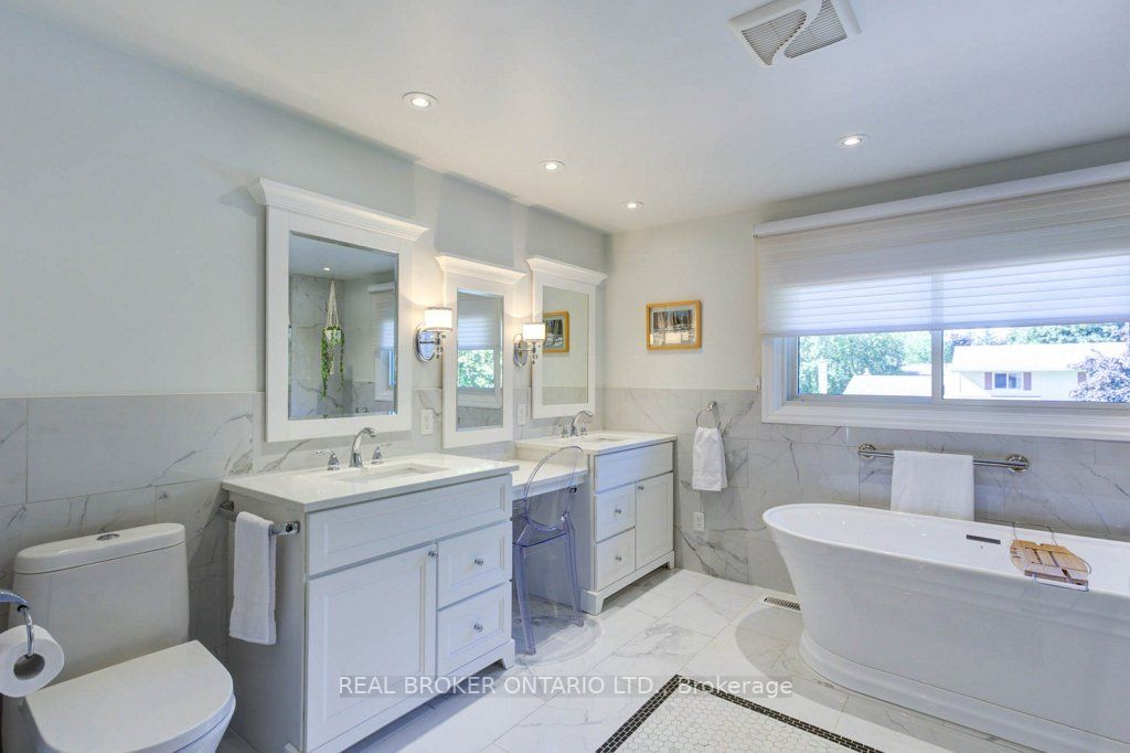 96 Mccarron Crescent