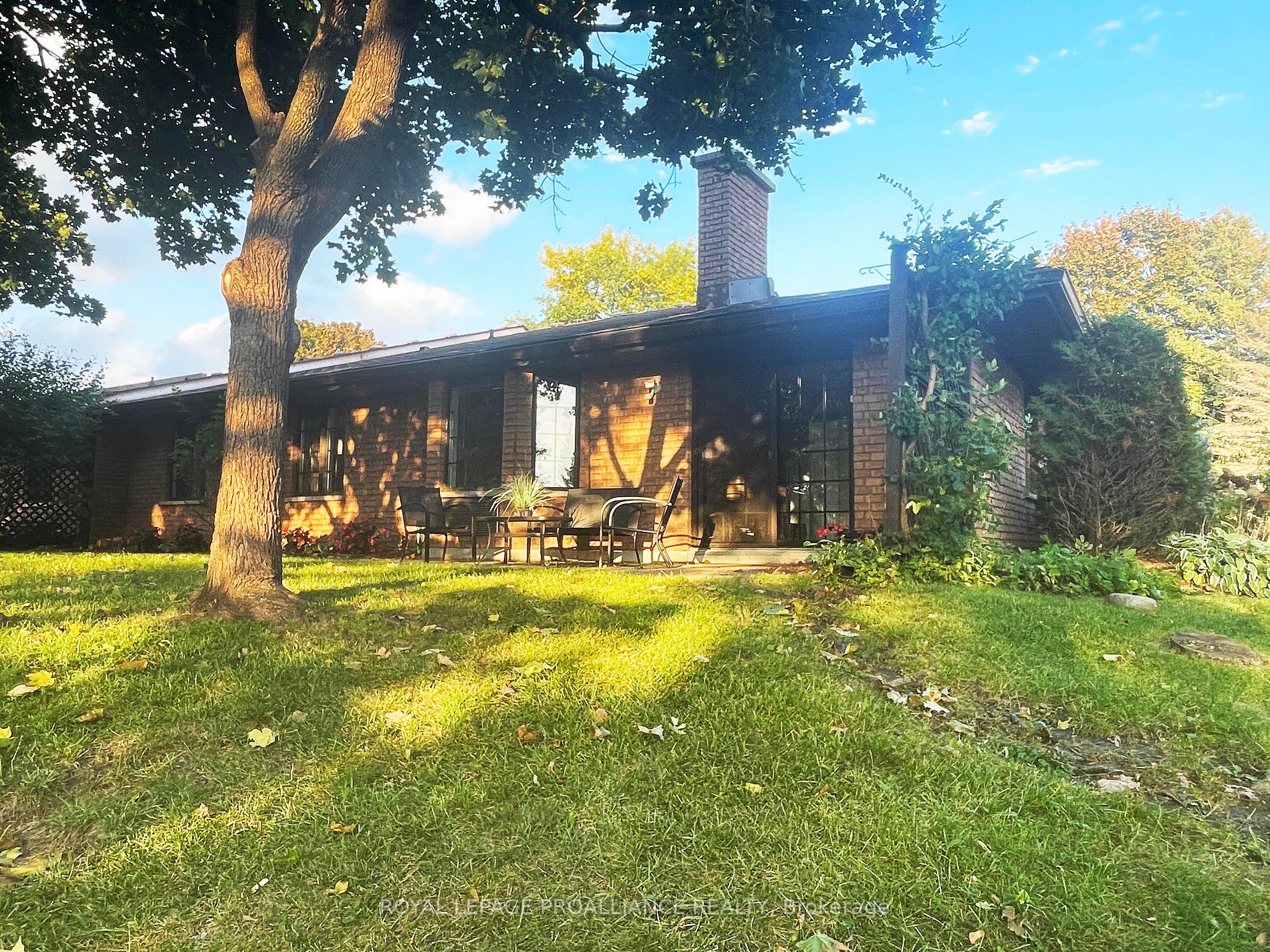 650 WHITAKER Street, #1