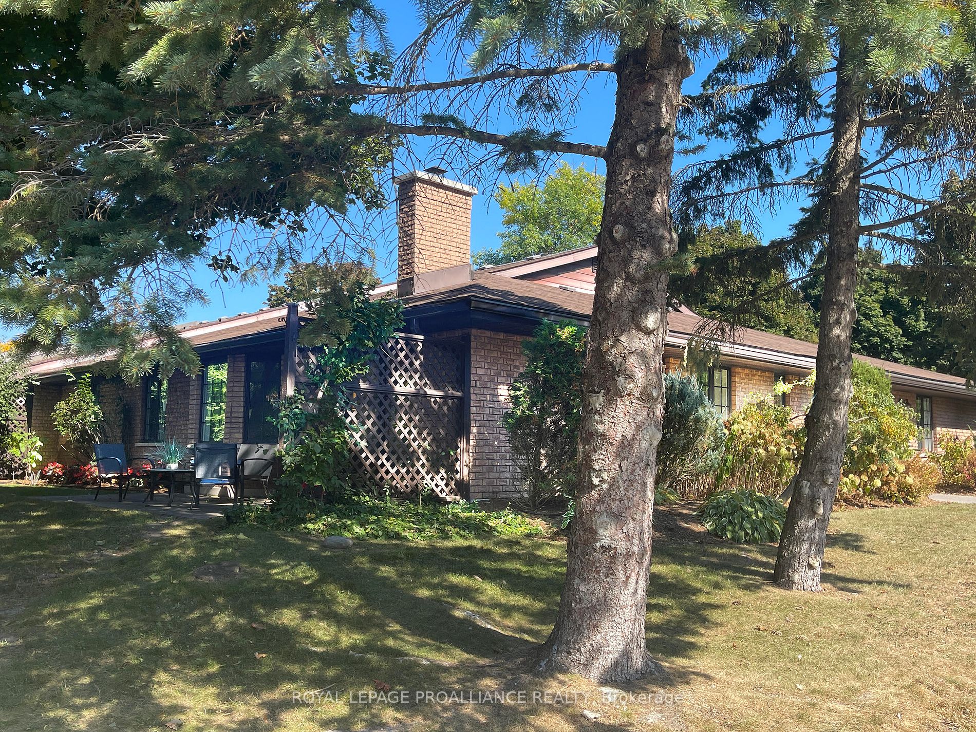 650 WHITAKER Street, #1