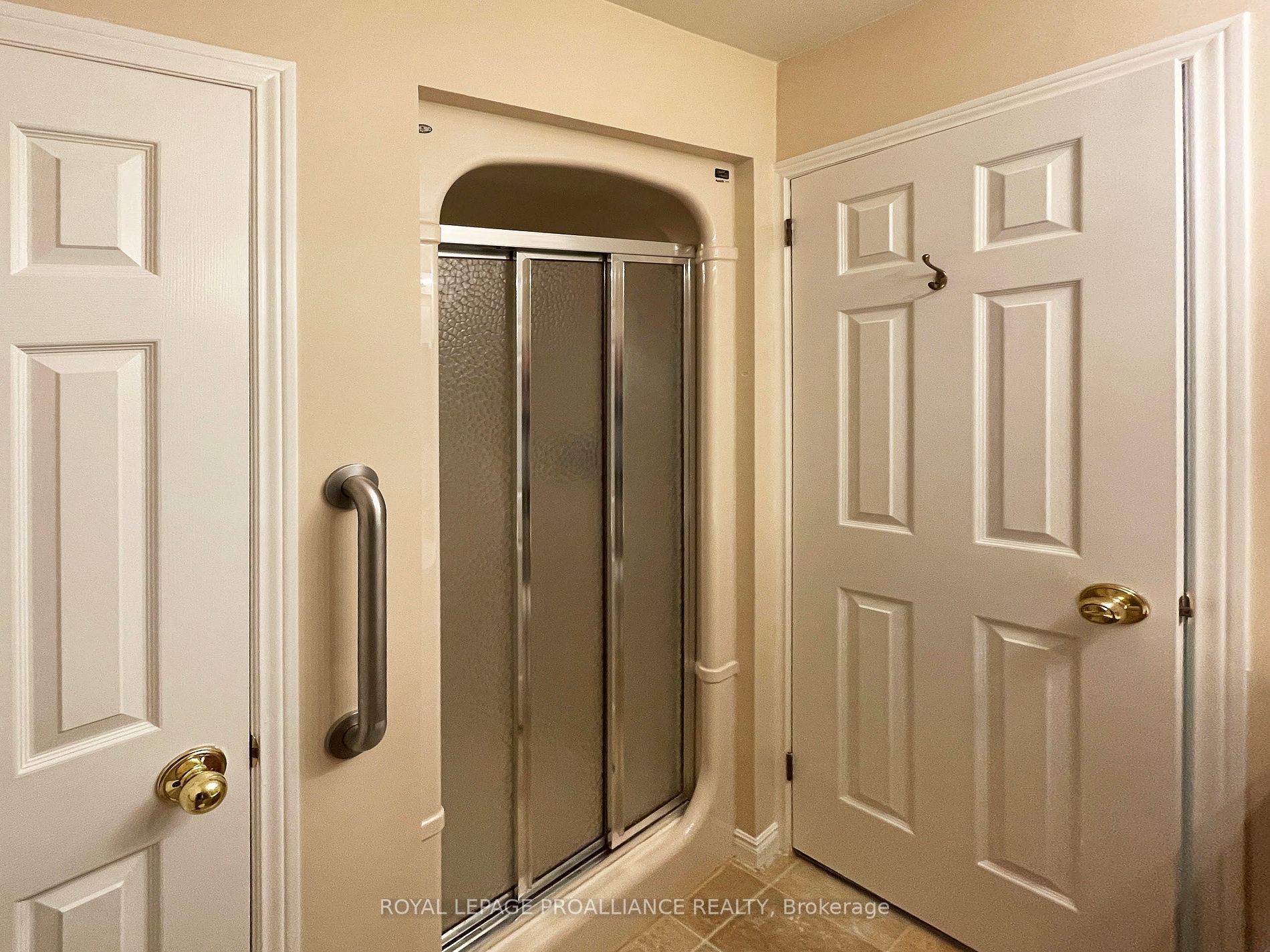 650 WHITAKER Street, #1