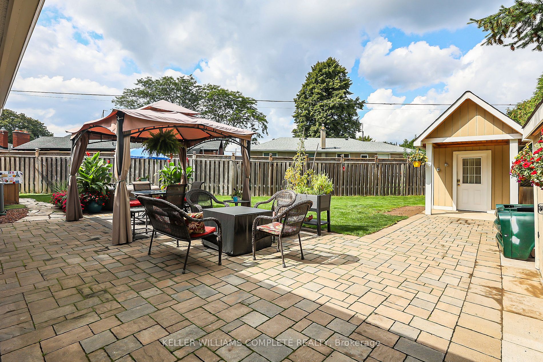 9 Old Orchard Dr