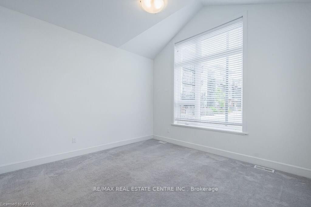 110 Fergus Avenue, #1