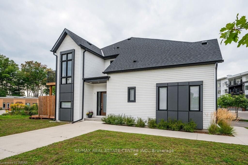110 Fergus Avenue, #1