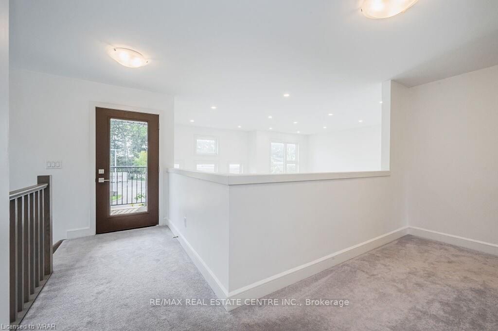 110 Fergus Avenue, #1