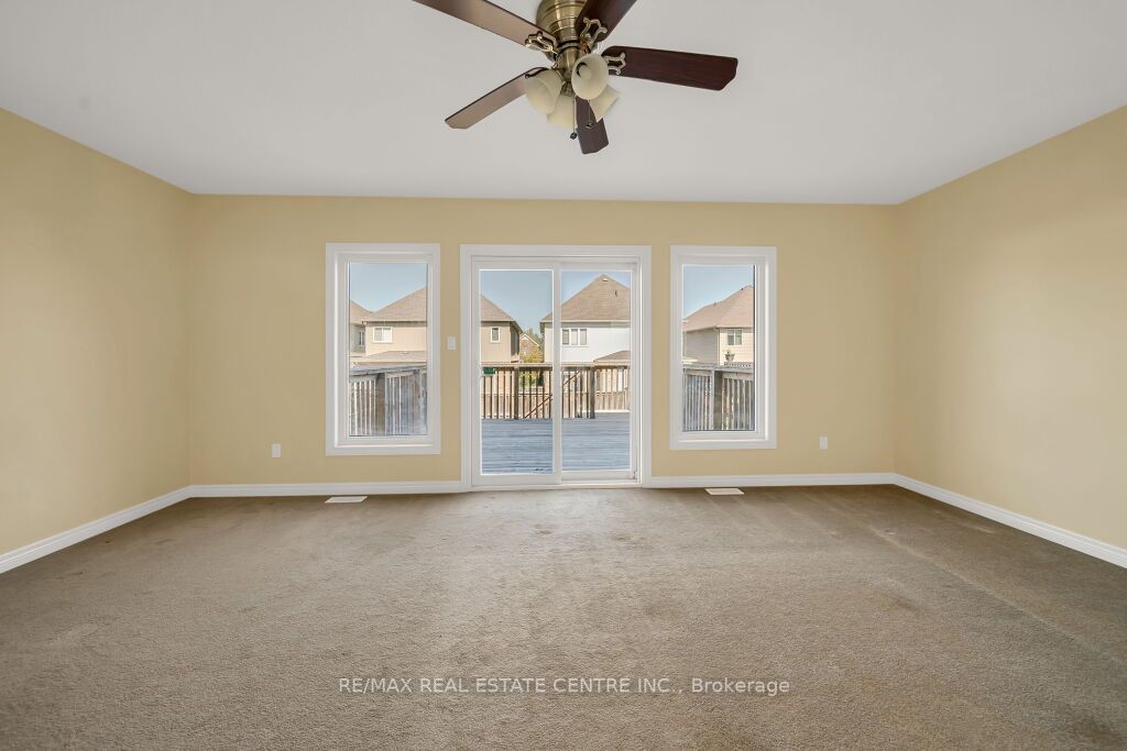 31 Vipond St