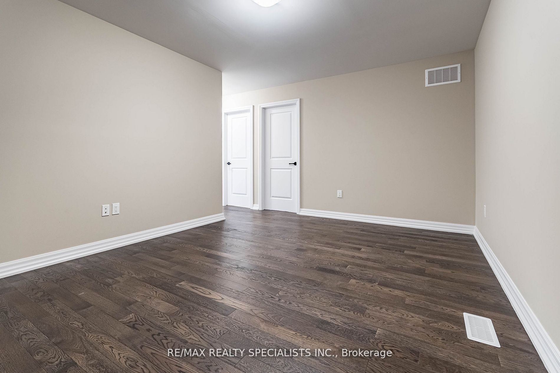 4311 Mann Street, #14