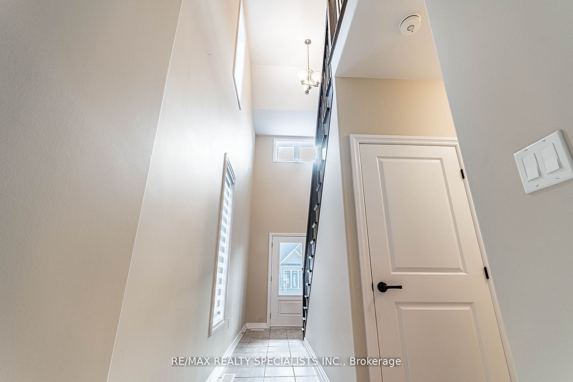 4311 Mann Street, #14