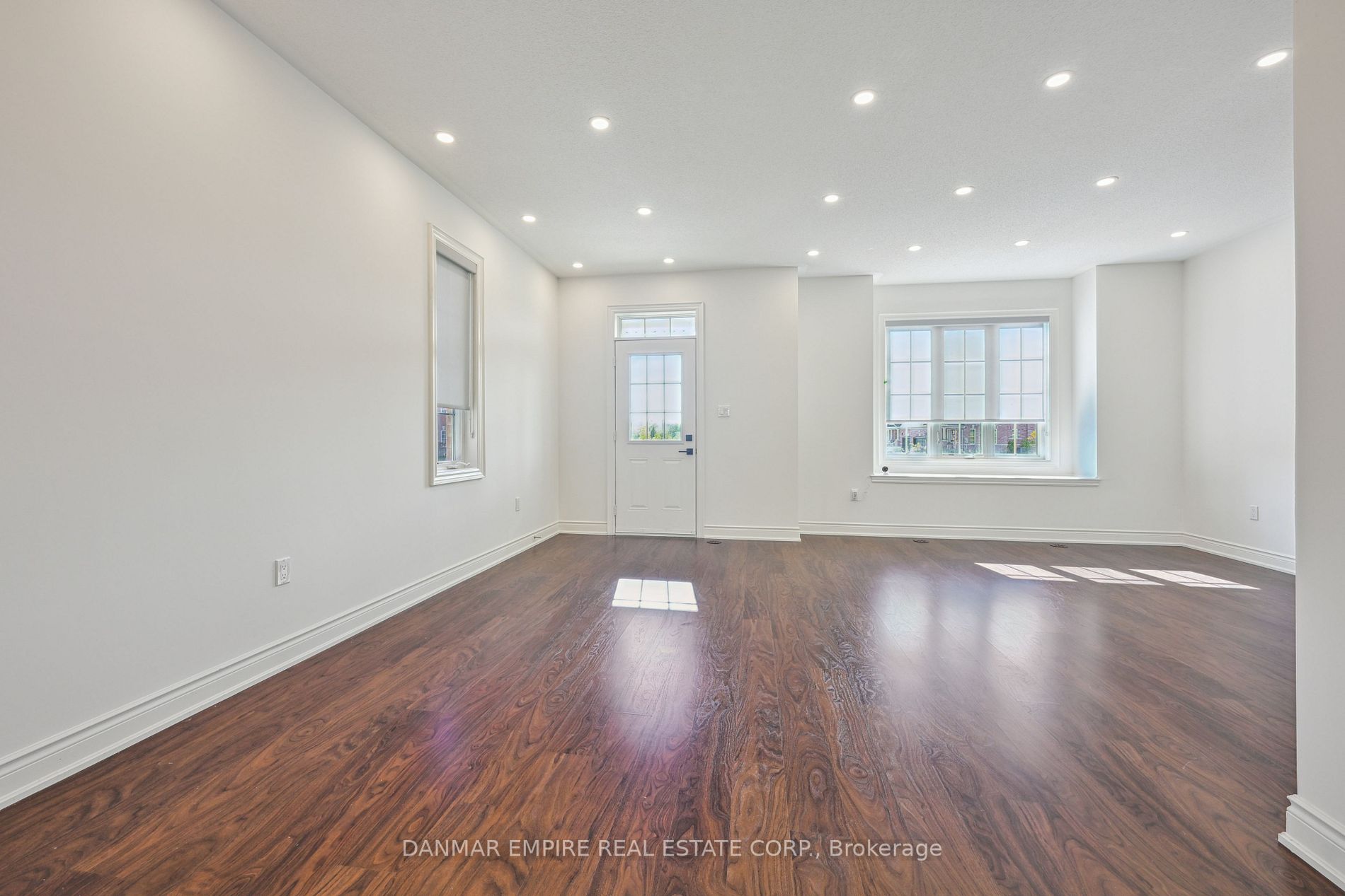 99 Burke St