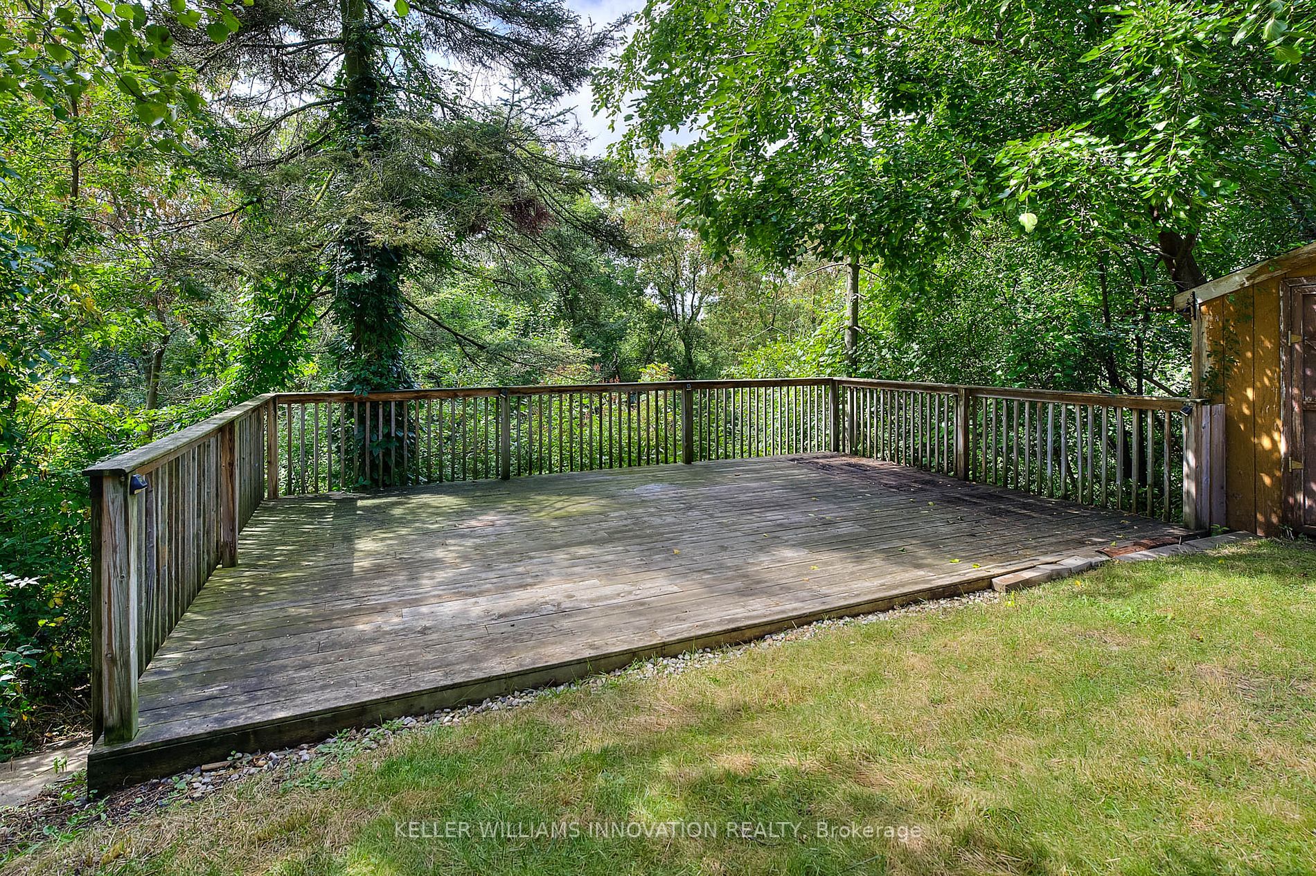 457 Highland Road E