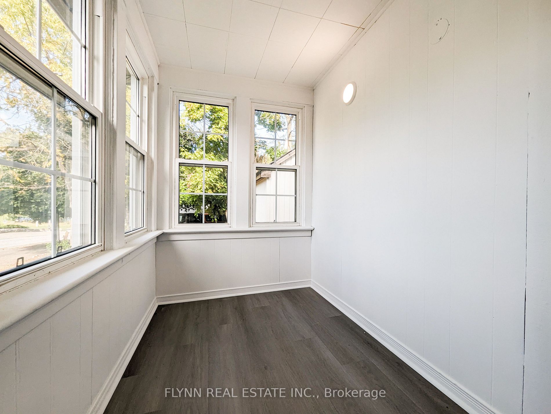 3955 Main St