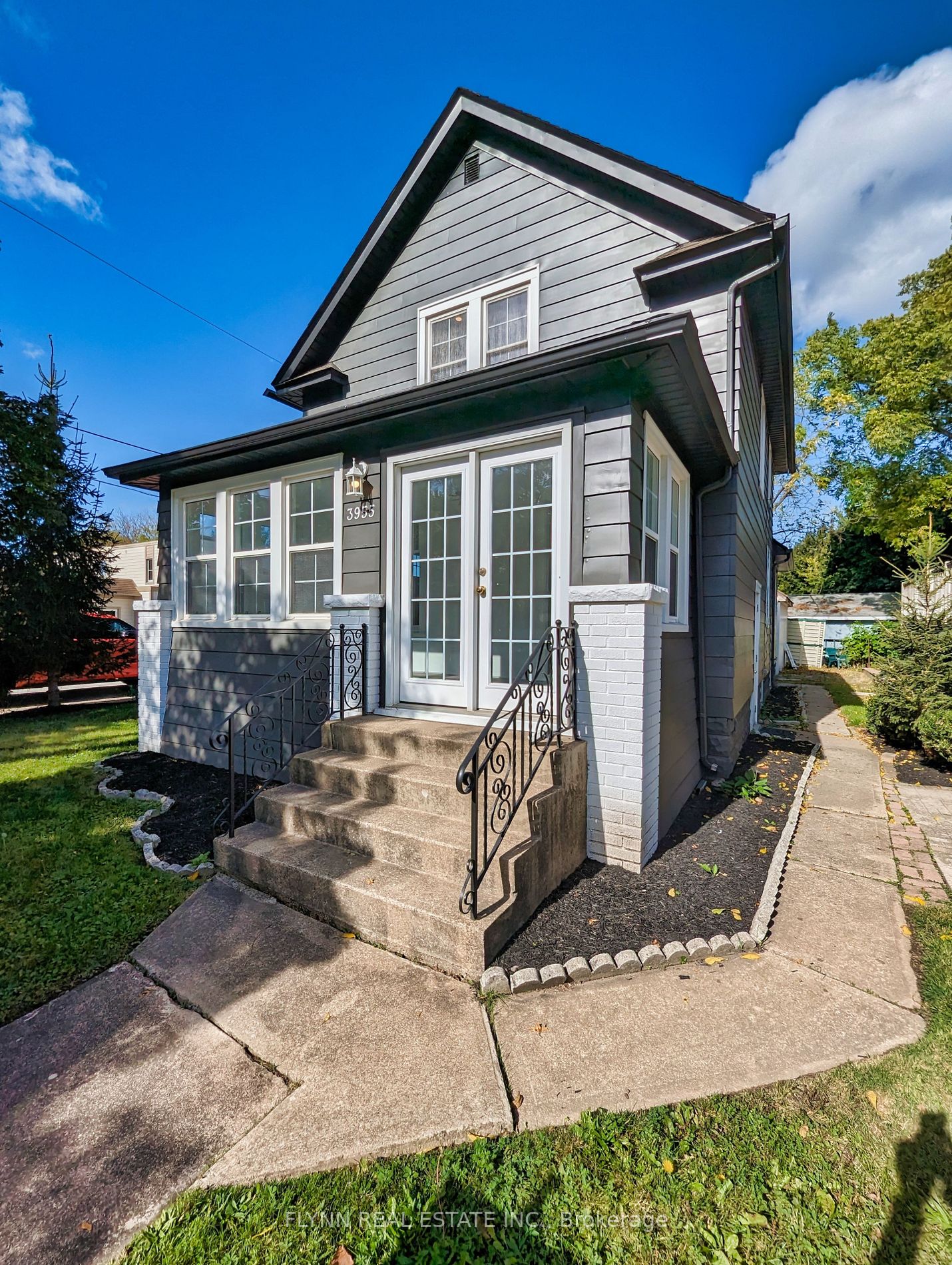 3955 Main St