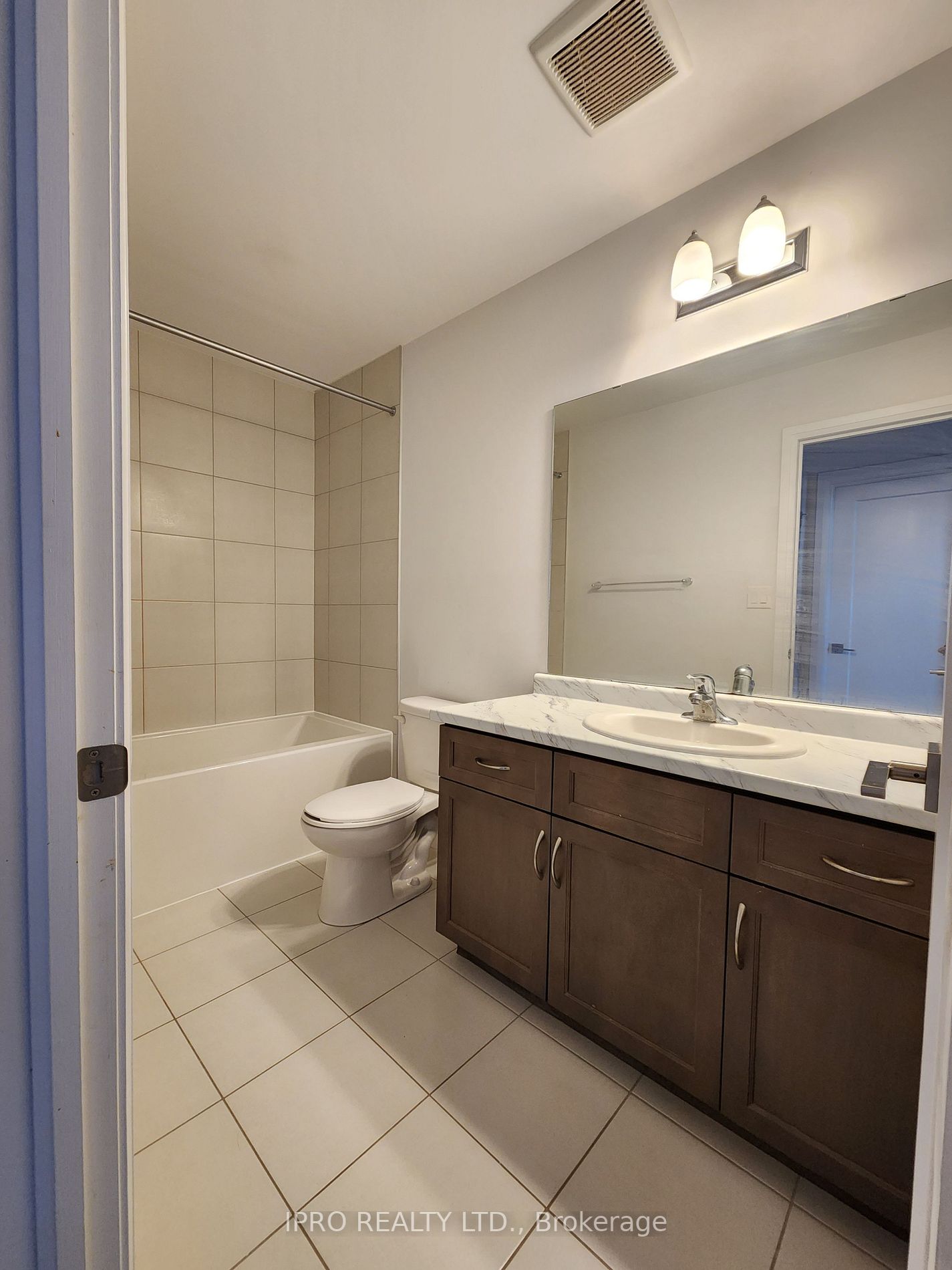 1169 Garner Rd, #60
