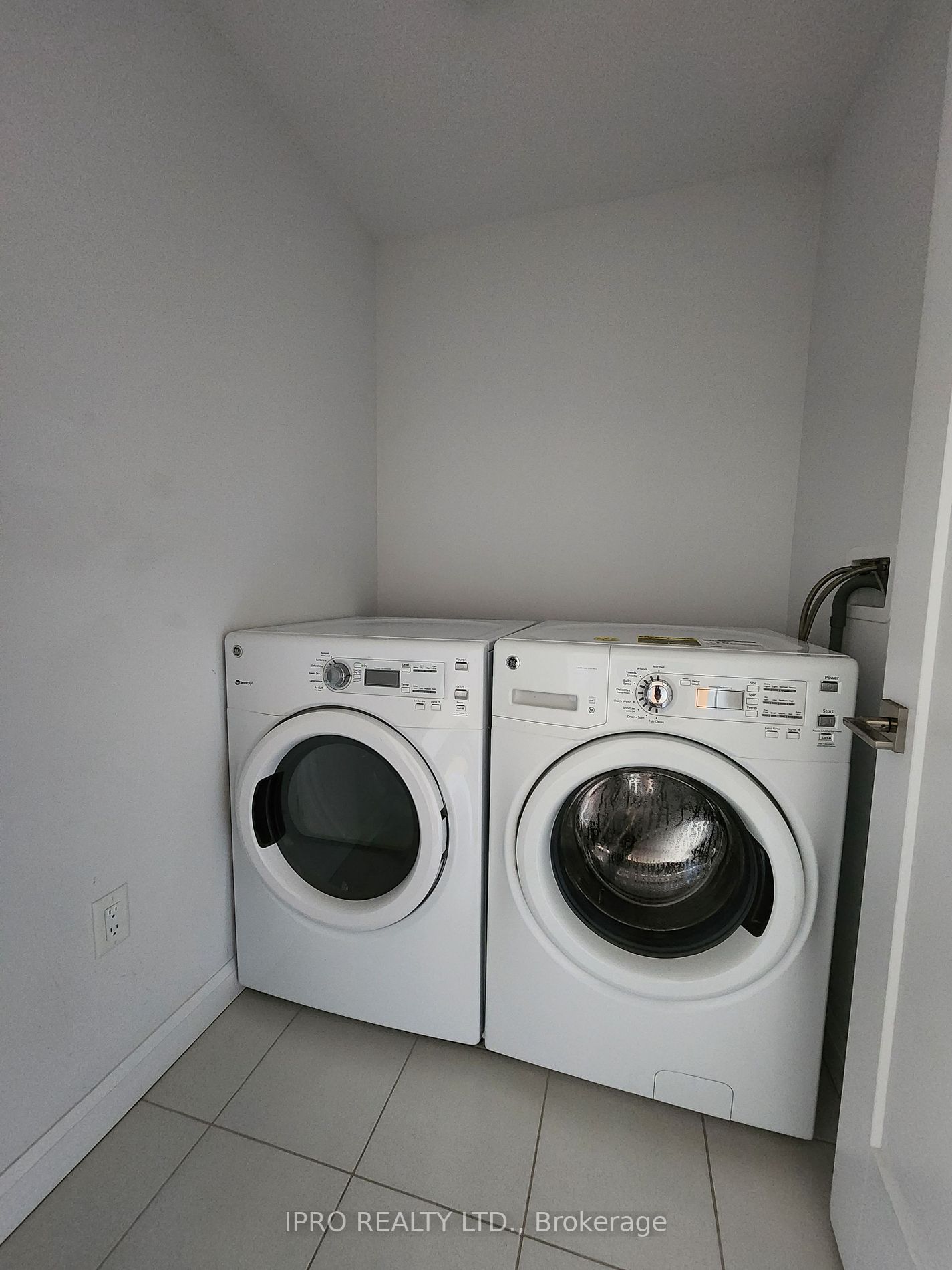 1169 Garner Rd, #60