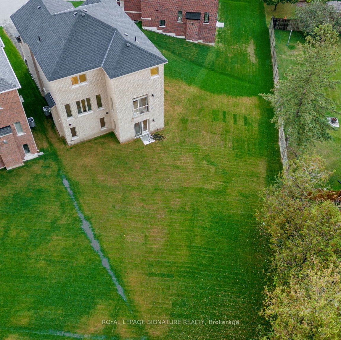 7 Burrows Court