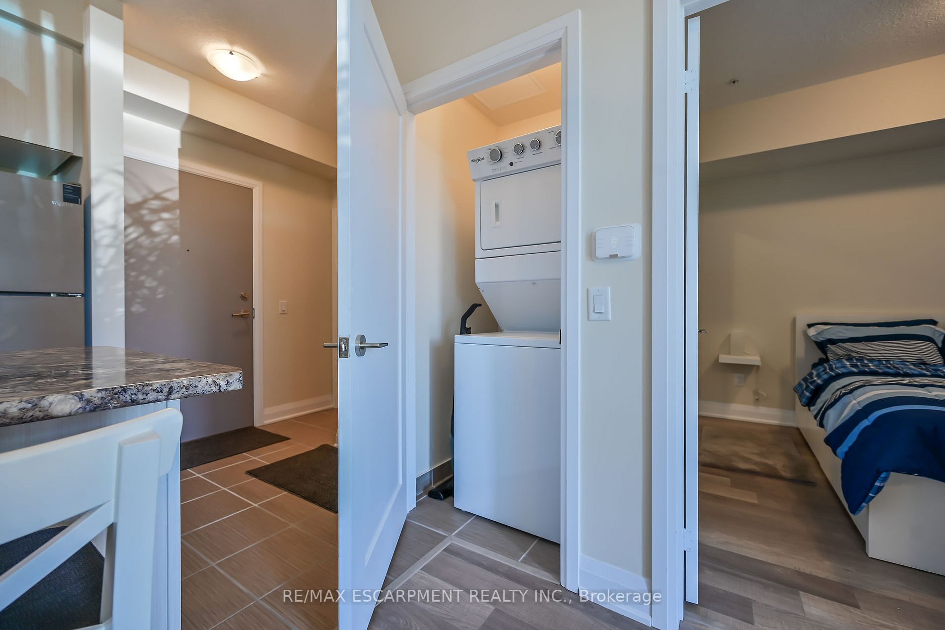 16 Concord Pl, #124