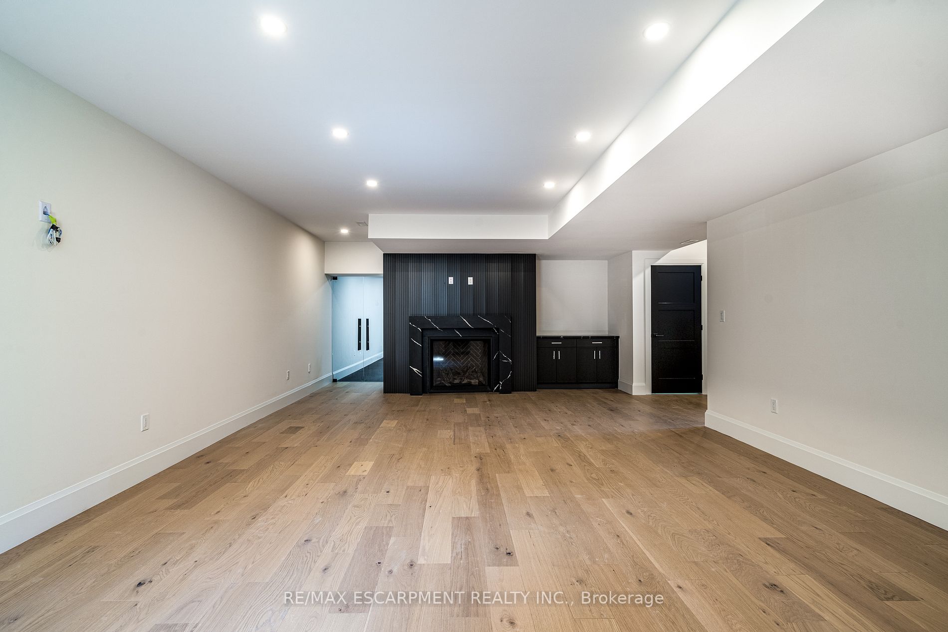 9 Parker Ave