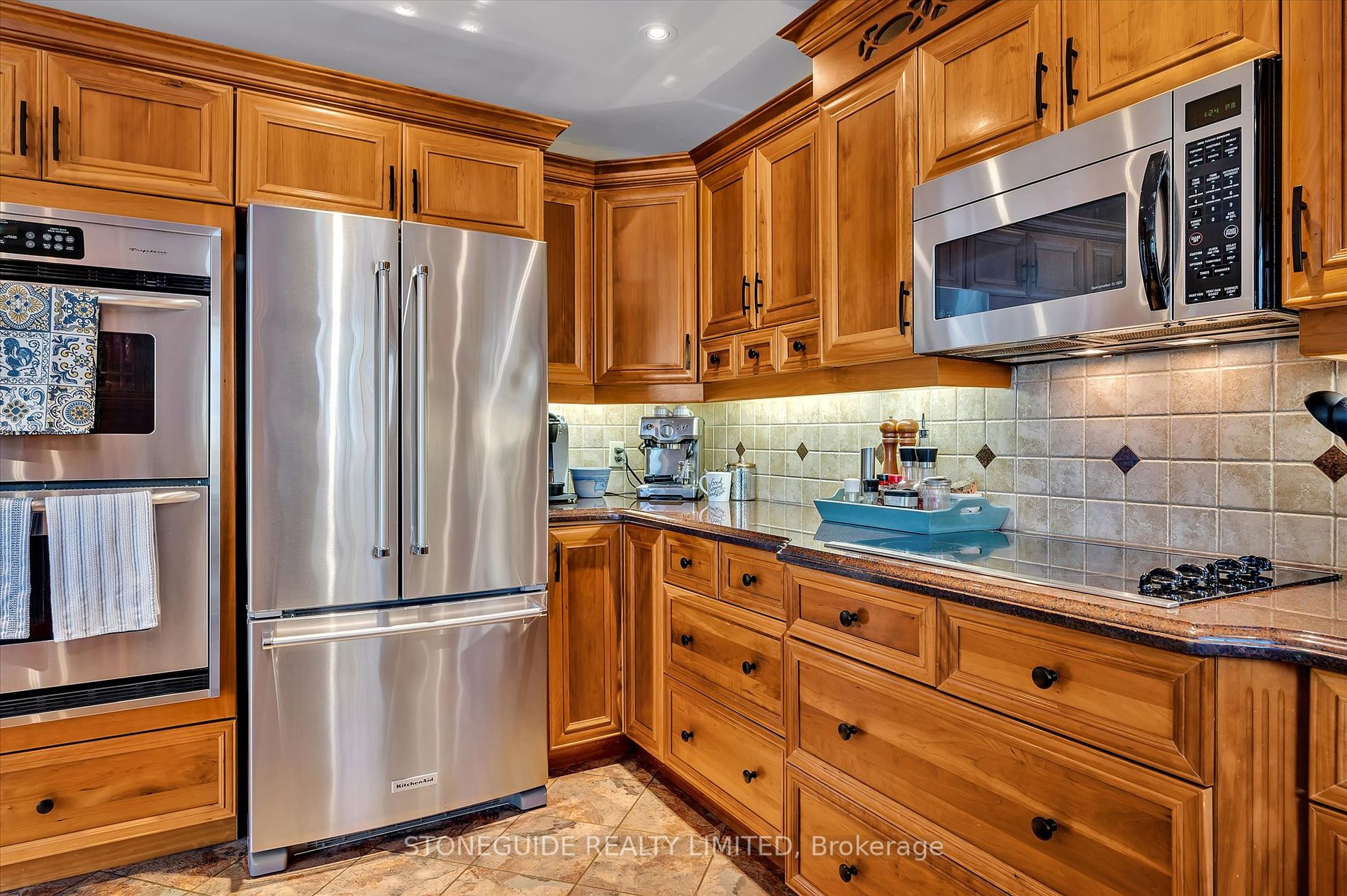146 Ridgewood Rd