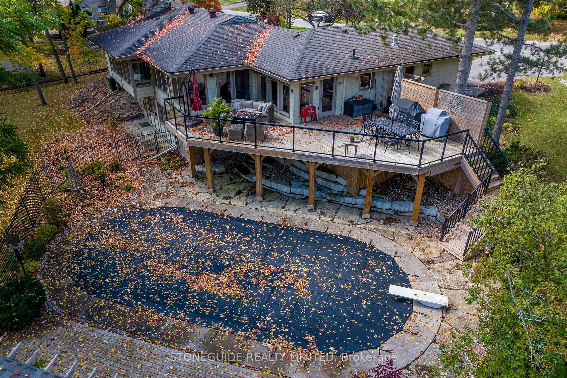 146 Ridgewood Rd
