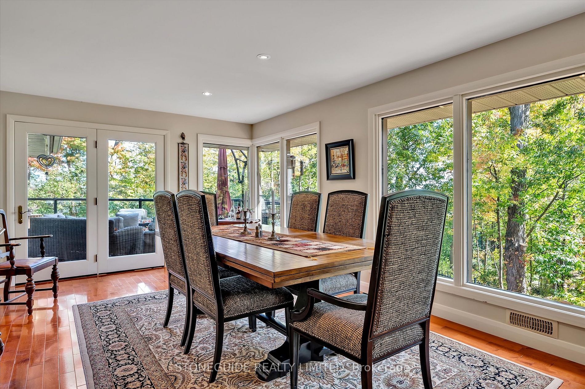 146 Ridgewood Rd