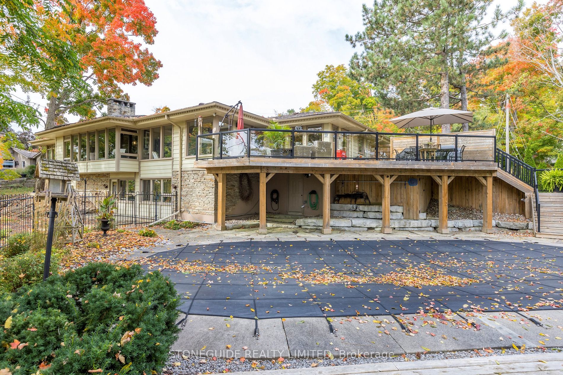 146 Ridgewood Rd