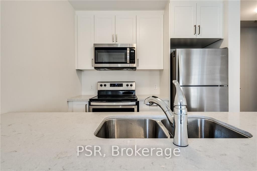 14 Ridgeside Lane, #24